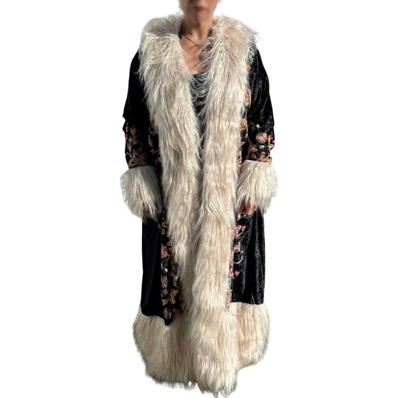 NEW Jennafer Grace Penny Lane Deluxe Velvet Embroidered Faux Fur Boho Coat XL - Picture 2 of 11